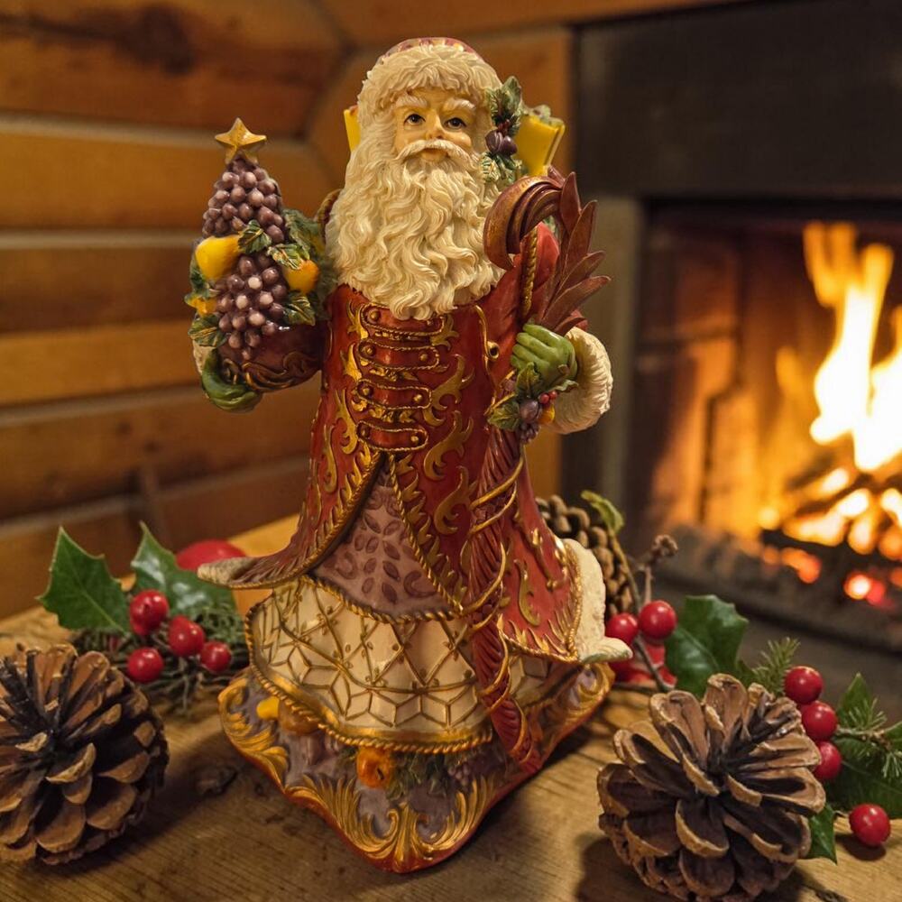 Fitz and Floyd Renaissance Collection Holiday Musical Santa plays Deck the Halls